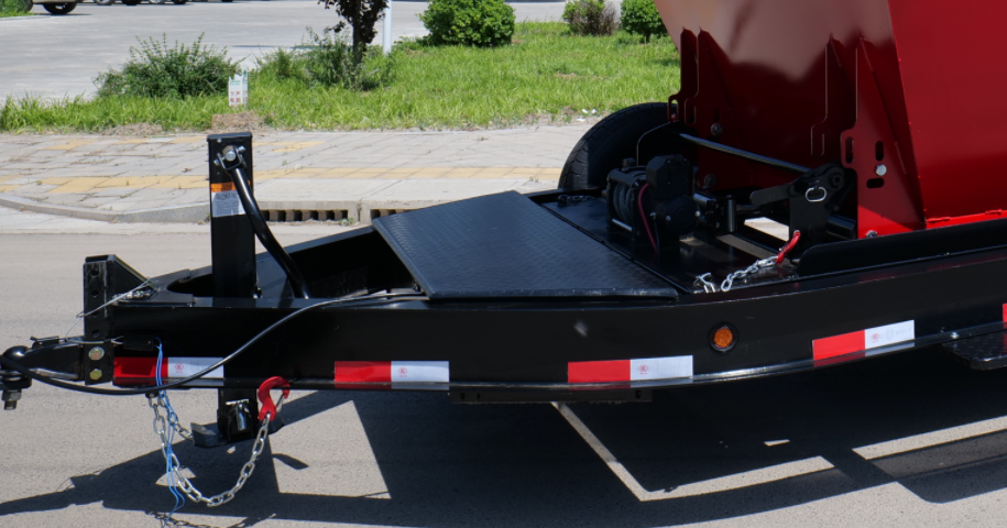 The main girder is an 8" x 4" I beam frame, integrally formed as one piece